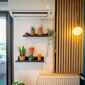 air-conditioned-apartment-with-private-parking.fr-provencehotel.com/