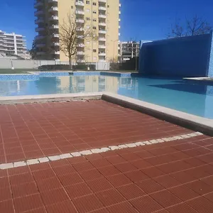 apartamento-turistico-praia-da-rocha-portimao.hotelaalgarve.com/
